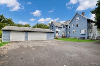 Building Photo - 412 Old Falls Blvd