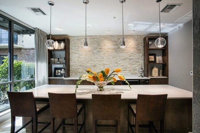 Resident Lounge & Catering Kitchen - The Belle Meade at River Oaks