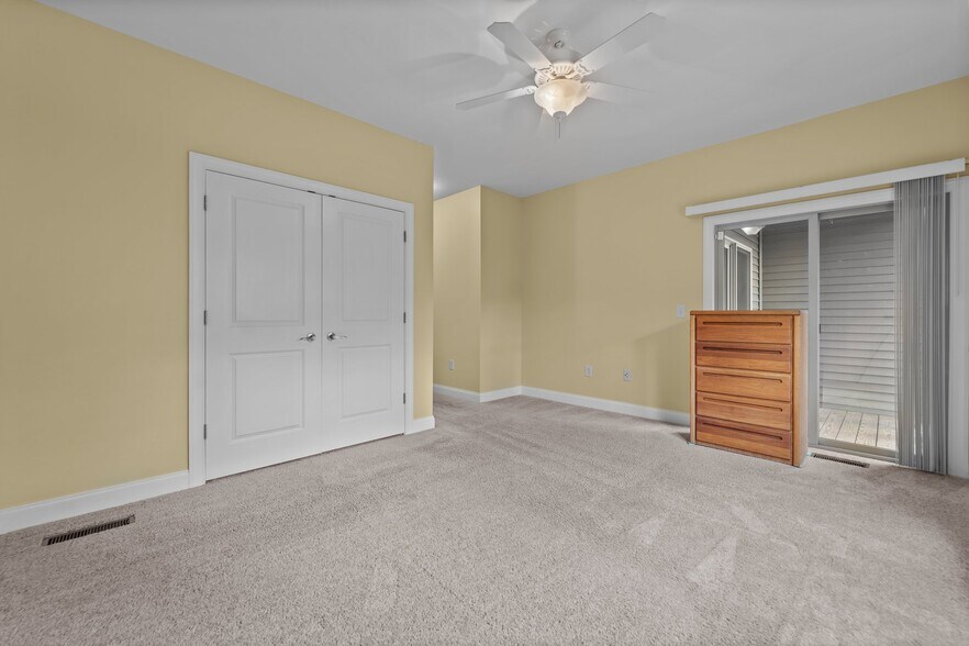 Building Photo - 118 Cypress Cir