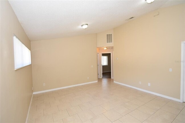 Building Photo - 27 Bunker View Dr