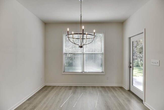 Building Photo - 230 Blue Dragon Dr