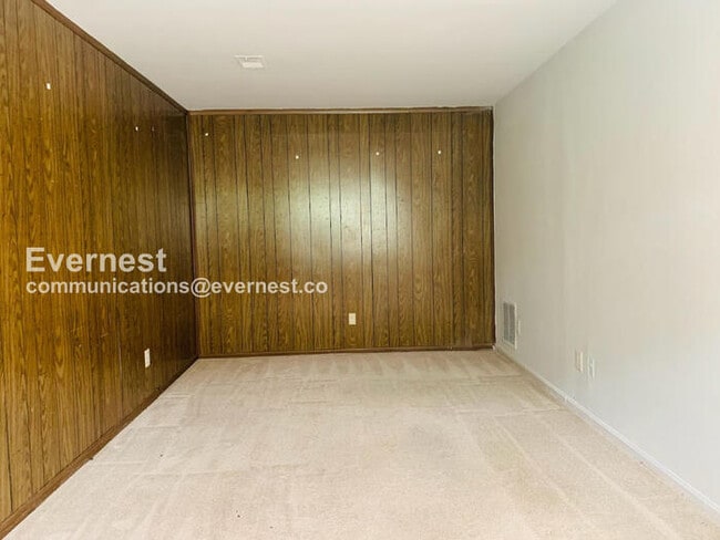 Building Photo - 9713 Hagel Cir