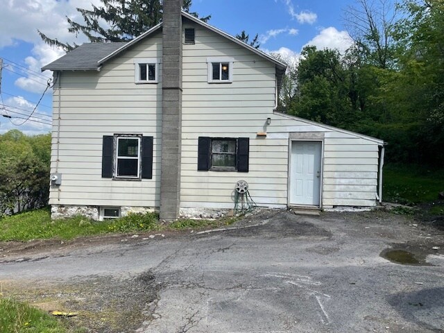Building Photo - 1069 Ellis Hollow Rd