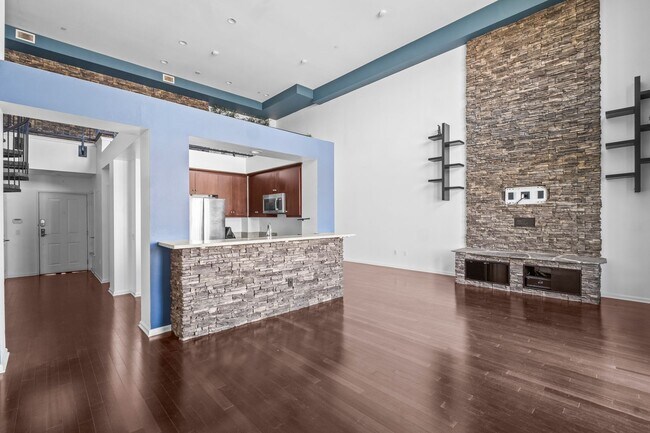 Building Photo - 2 Bedroom + 2 Bathroom Condo | Port 121 in Seabridge | Oxnard | Unfurnished
