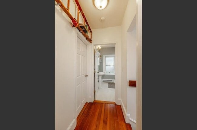 Building Photo - 330 Lowell St