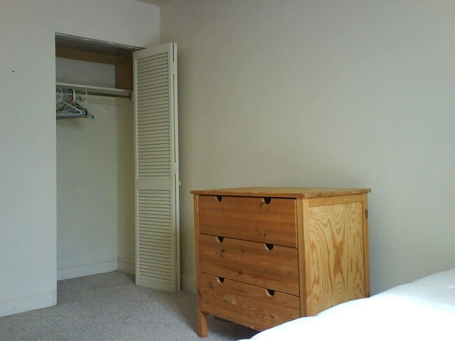 Building Photo - 14 John Eliot Square 4F