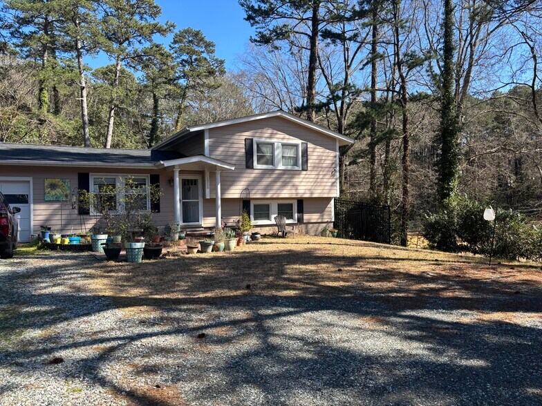 Front of home-street view - 1215 Anderson St