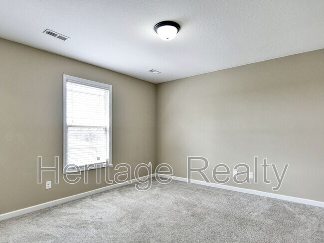 Building Photo - 2647 Brooke Willow Blvd