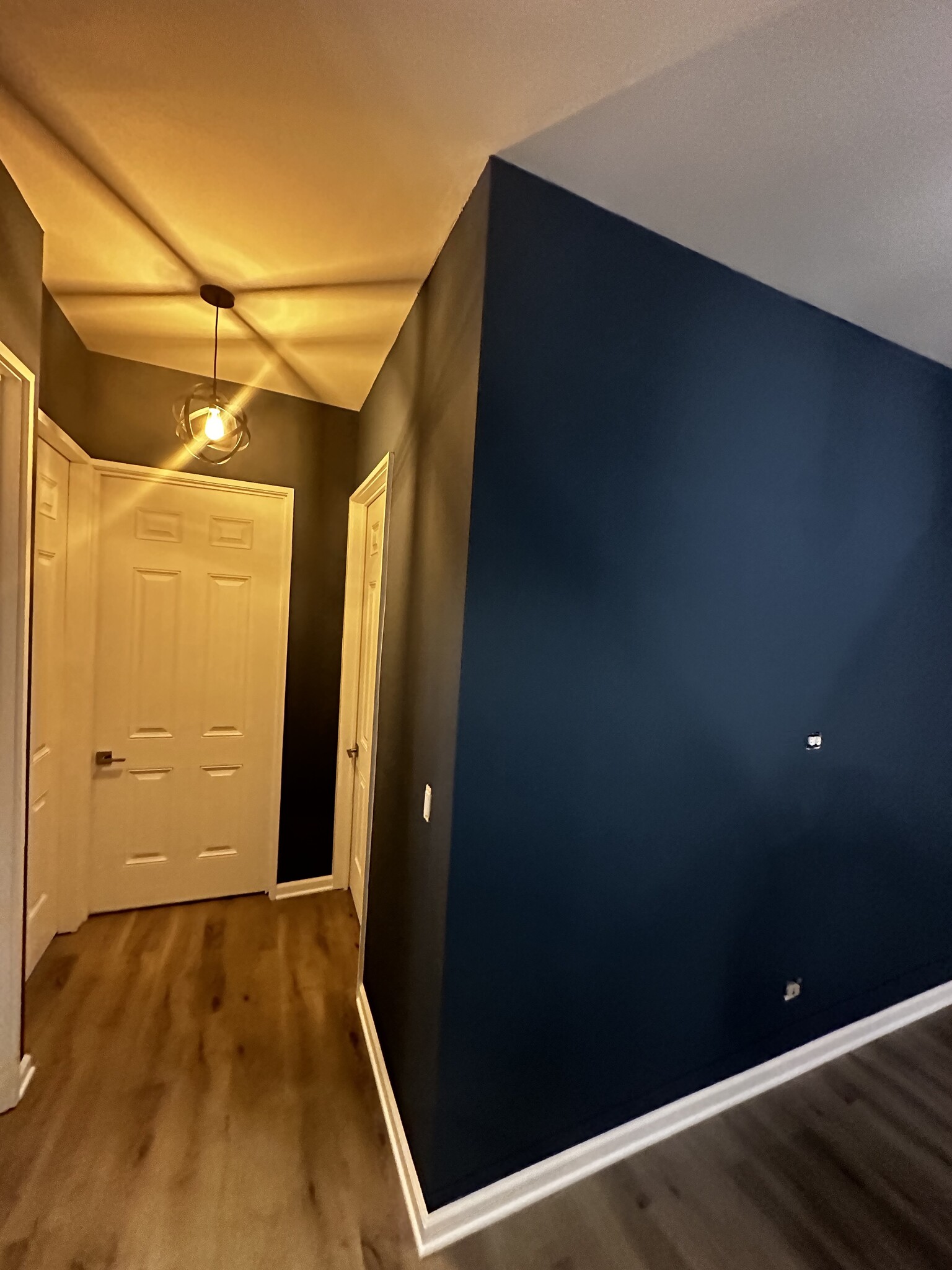 corridor - 2405 N Neva Ave
