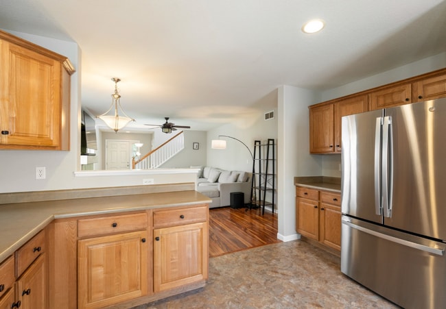Building Photo - Low-Maintenance Living in Colorado Springs...