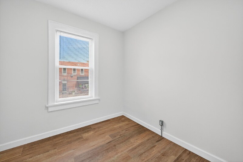 Building Photo - 5803 S Kings Highway Blvd