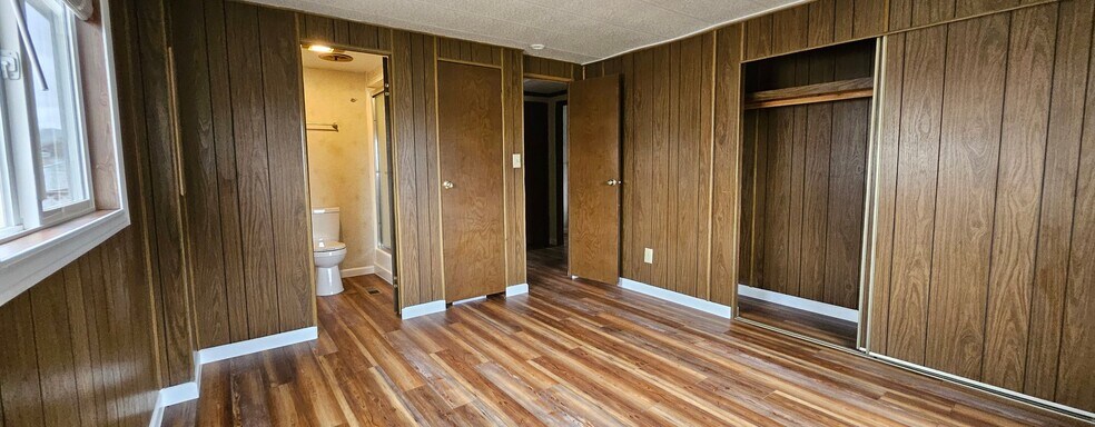 Building Photo - 30 3rd St