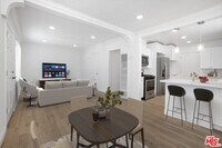 Building Photo - 5402 Monroe St