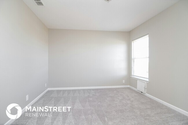 Building Photo - 7015 Zither Ln