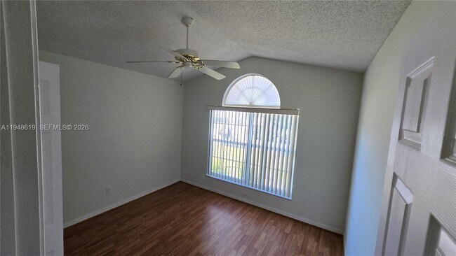 Building Photo - 180 Laurel Ridge Pass