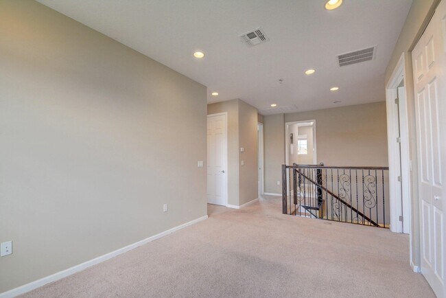 Building Photo - 2916 Payson Way