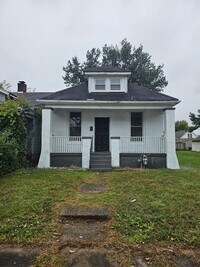 Building Photo - 2 bed 1 bath house