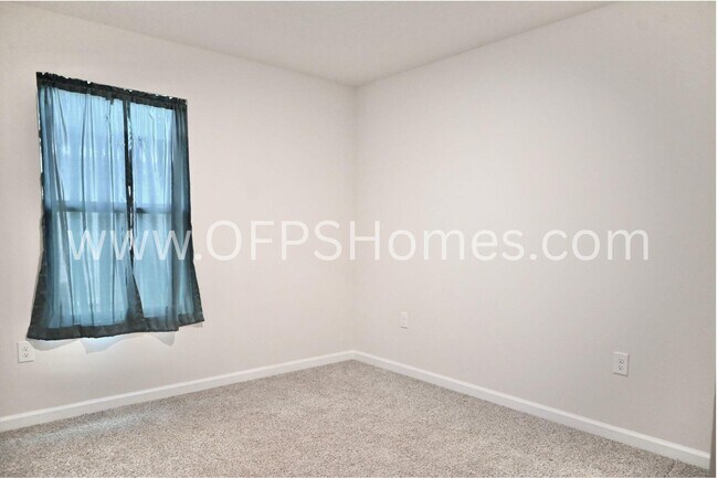 Building Photo - 429 Scarborough St