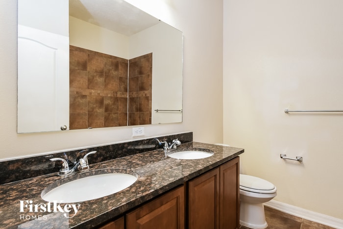 Building Photo - 2856 Moonstone Bend