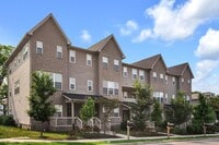 Building Photo - 601 Ries Ave