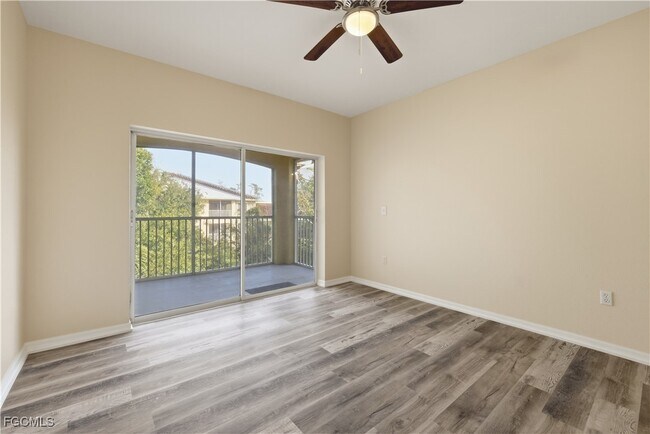 Building Photo - 6321 Aragon Way