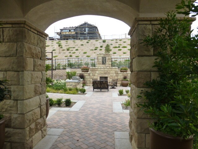 Building Photo - 4-Bedroom Home with Solar, Loft, and Gated Community Amenities in Valencia!