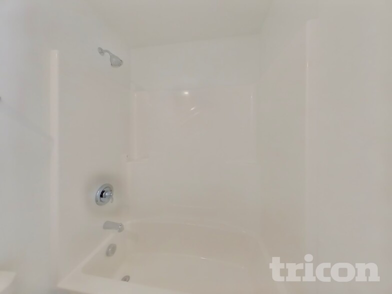 Building Photo - 11835 Moorfield Ln