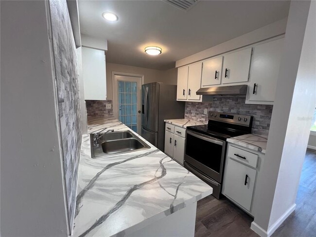 Building Photo - 4123 Michel Tree St