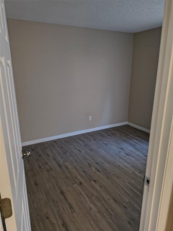 Building Photo - 171 Pine Cone Dr