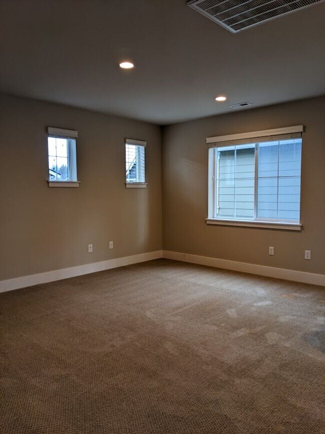 Building Photo - 18716 44th Drive SE
