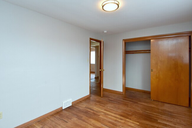 Bedroom #1 - 3101 Clermont Ave