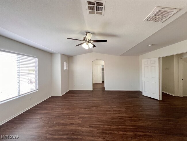 Building Photo - 1153 Stormy Valley Rd