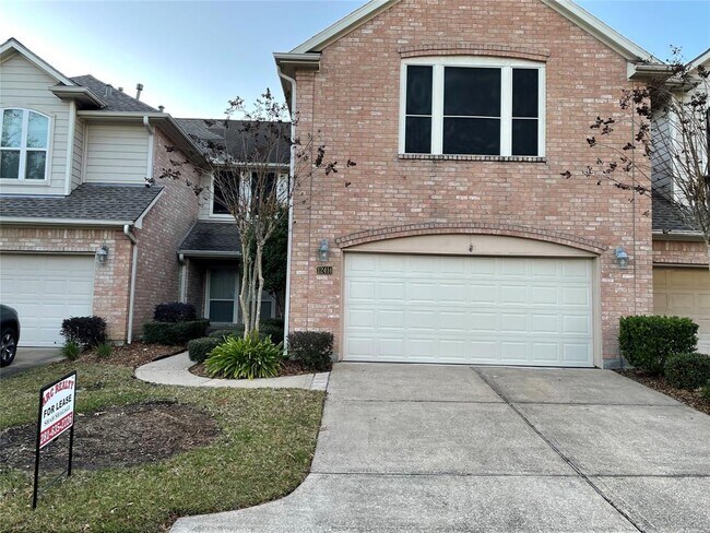 Primary Photo - 12414 Timber Hollow