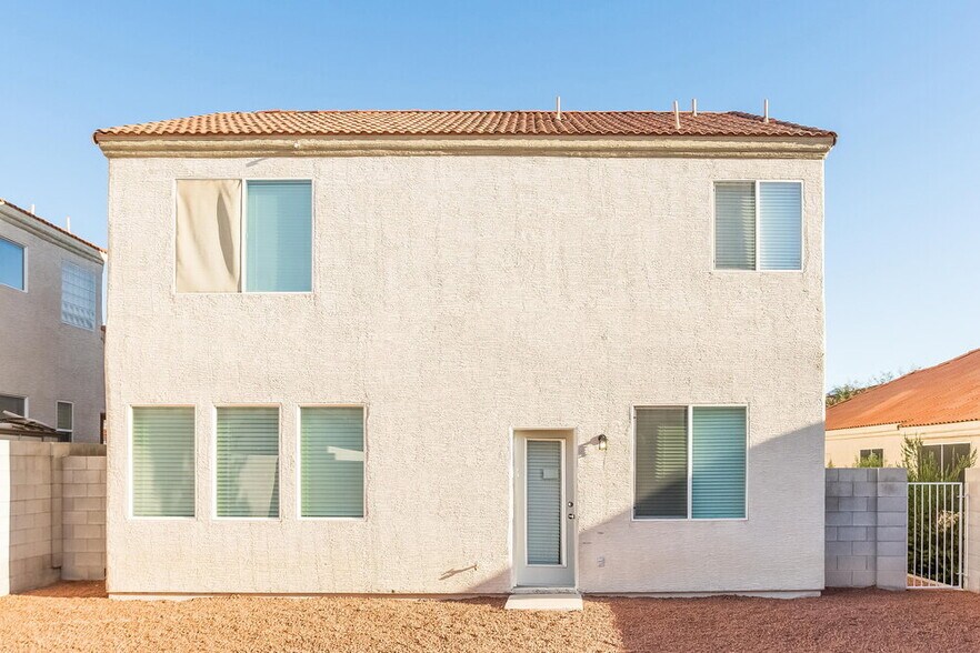 Building Photo - 7625 Adornment Ct