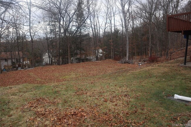 Building Photo - 32 Poplar Dr