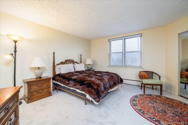 Building Photo - 2 Fowler Ave