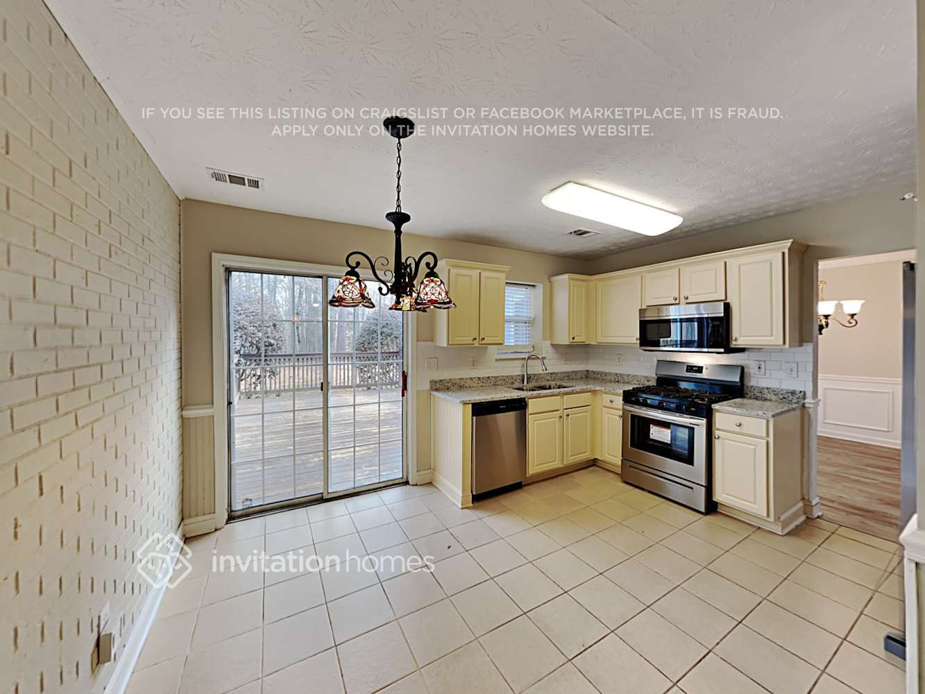 Building Photo - 5755 Woodstone Dr