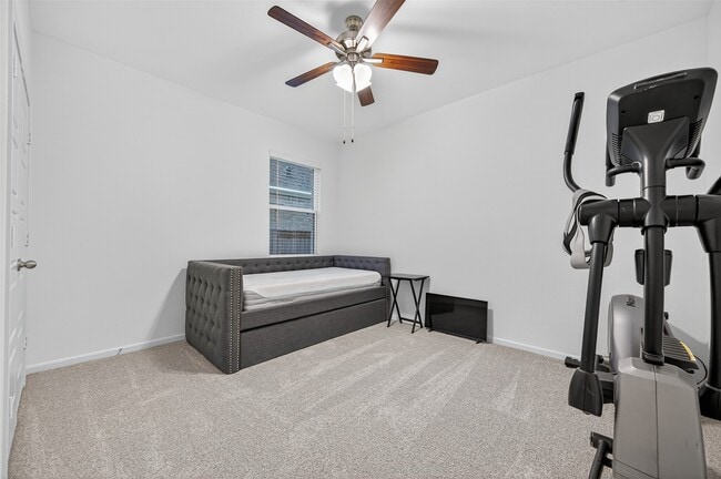 Building Photo - 27228 Mockingbird Ter Ln