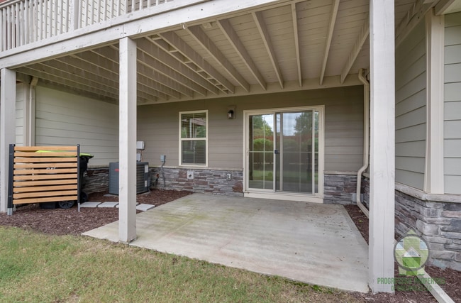 Building Photo - 113 Eagle Wood Dr