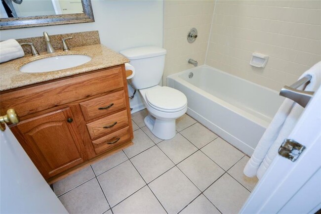 Building Photo - 115 Arborfield Way