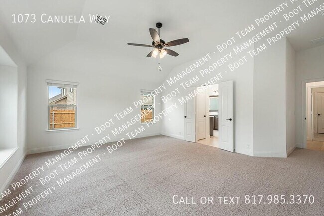 Building Photo - 1073 Canuela Way