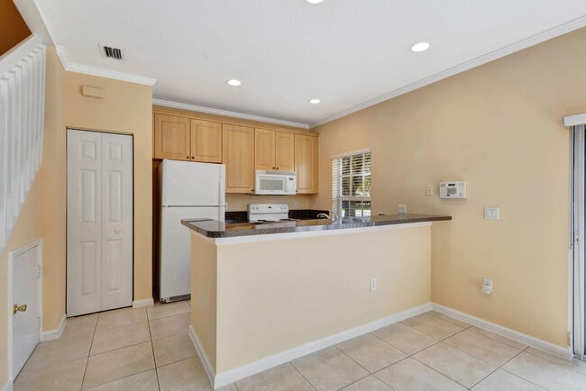 Building Photo - 14022 Wellington Trace