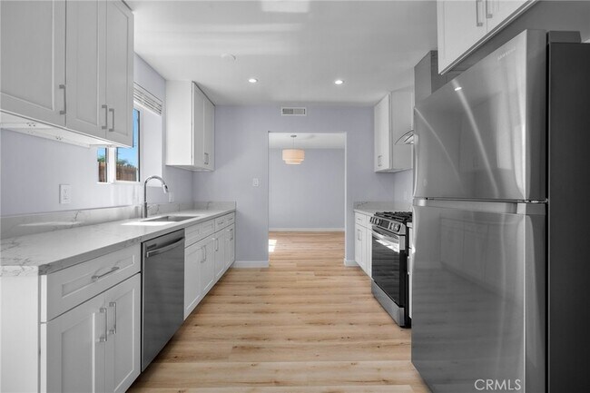 Building Photo - 16824 Calahan St