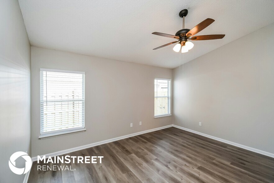 Building Photo - 1521 Ashleigh St