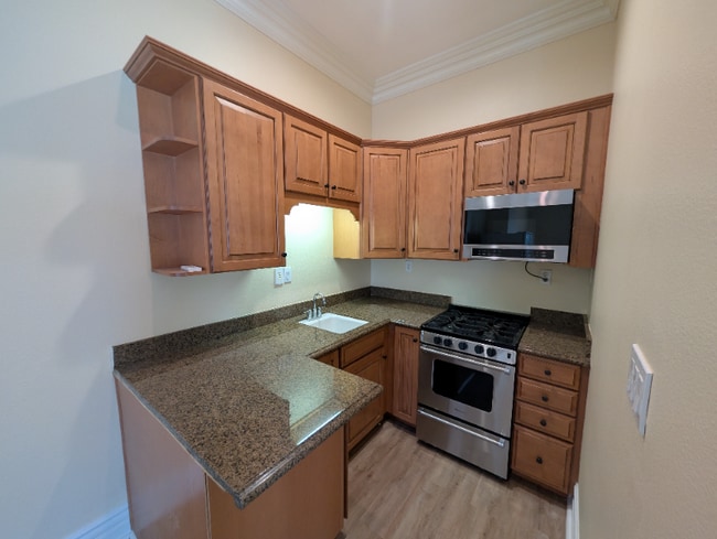 Building Photo - 663 Jillian Ashley Way