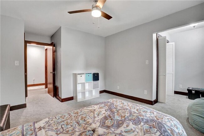 Building Photo - 1780 Valhalla Arch