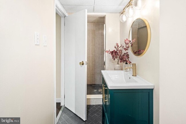 Building Photo - 232 Buchanan St