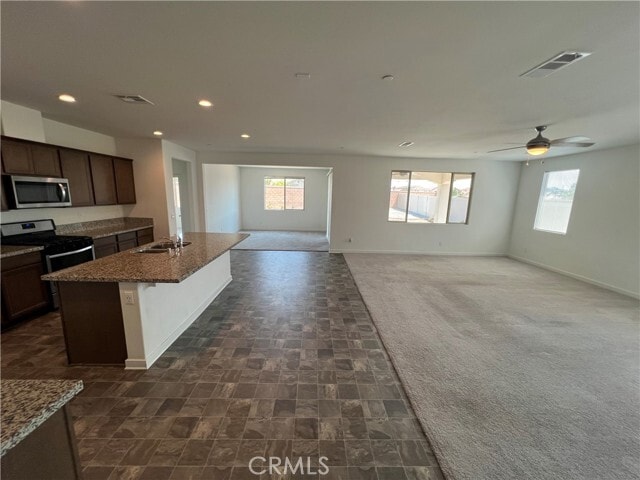 Building Photo - 29875 Blueridge Ct
