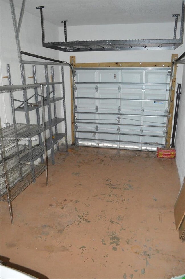 Building Photo - 165 NE 98th St