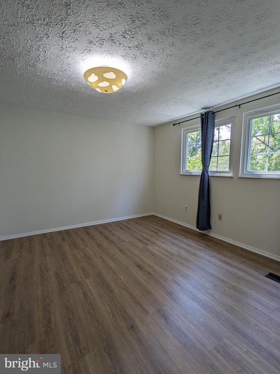 Building Photo - 2996 Paddock Wood Ct